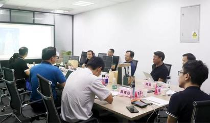 即墨區(qū)委常委、副區(qū)長鞠朝友調(diào)研前海創(chuàng)投孵化器 助推企業(yè)項(xiàng)目高質(zhì)量發(fā)展